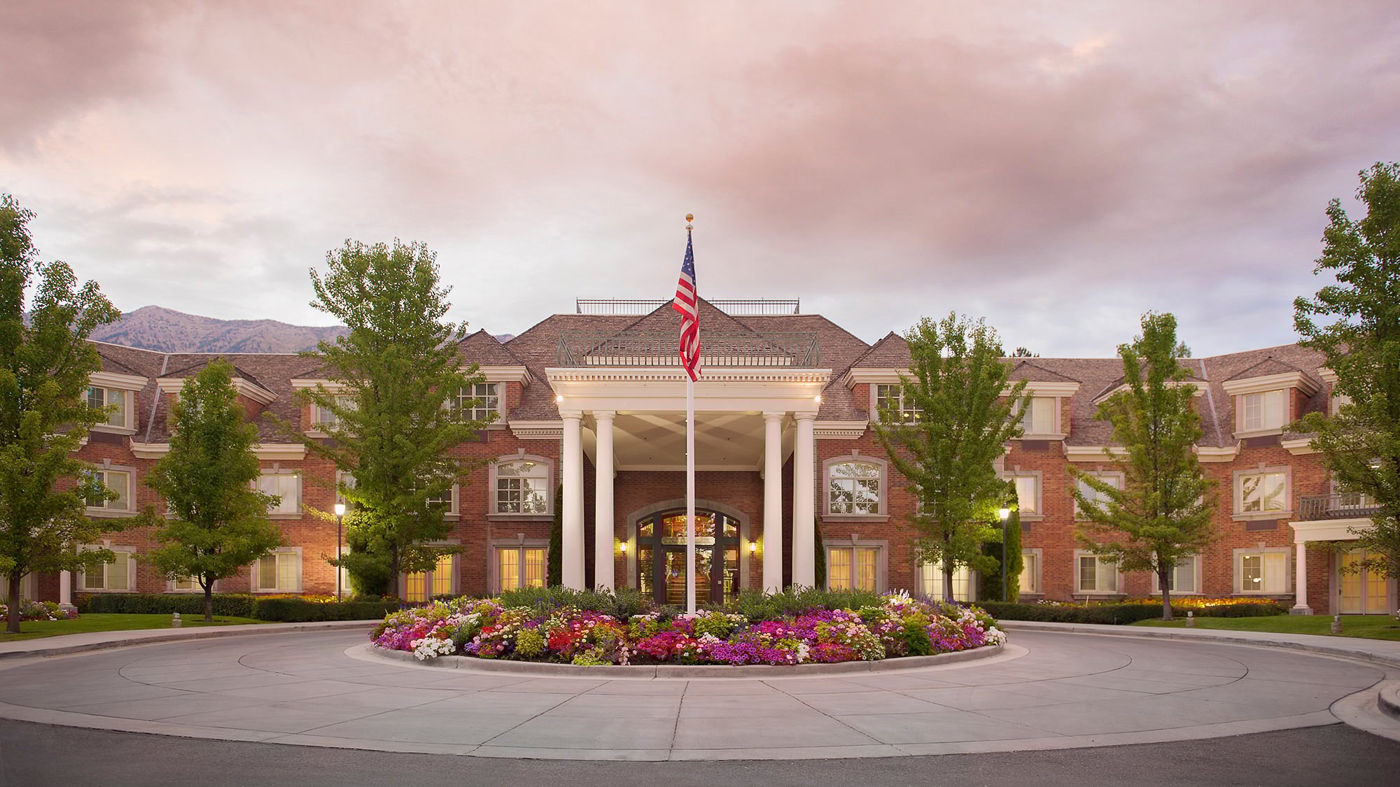 BB_HC_Jamestown Assisted Living 16x9
