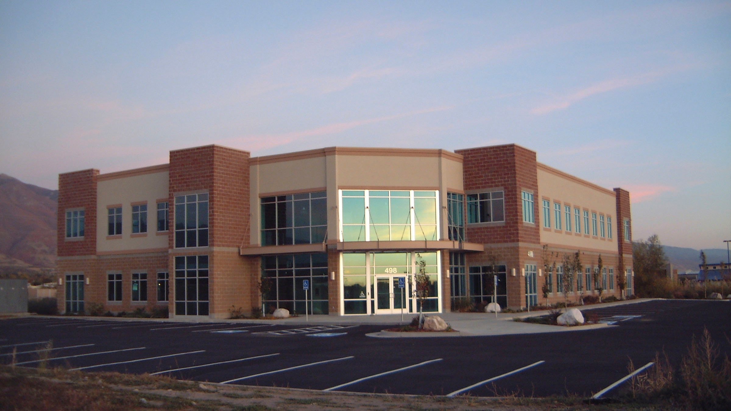 BB_IN_KBP Office_16x9_1